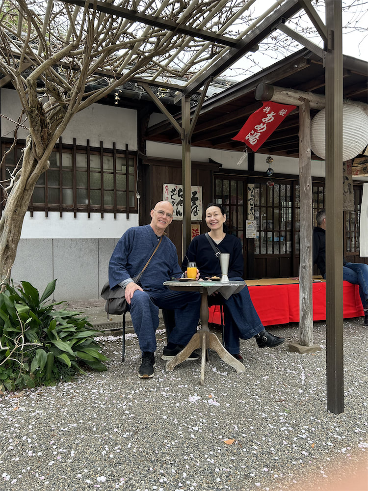 Pause im Tempel während der Zen-Reise